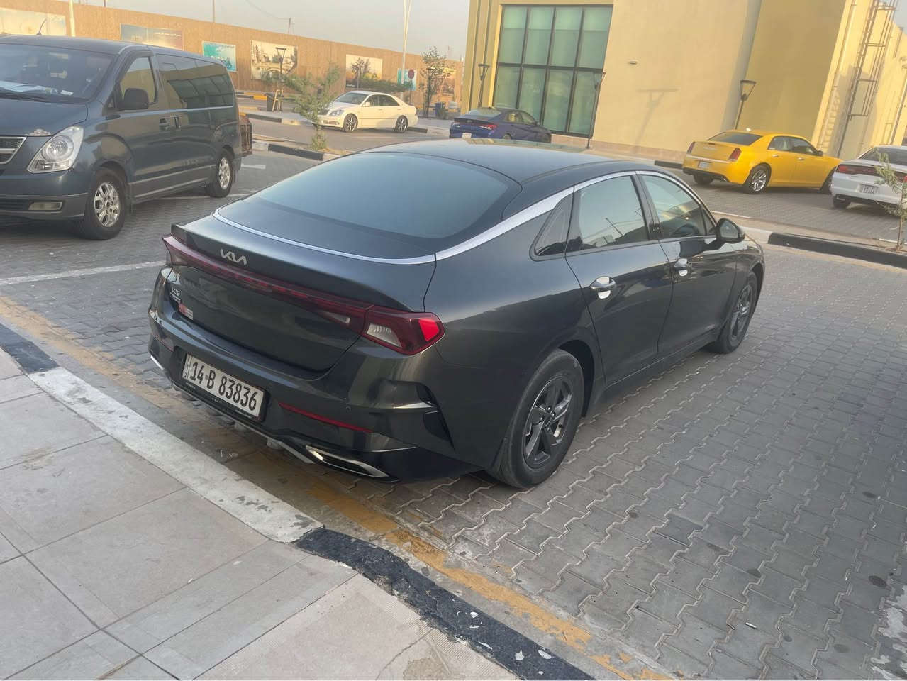 كي فايف موديل 2023 خليجي نص فول سياره جاهزه من كلشي بيها ربع المدكر الامامي بيه بارد والدوسه بيها تصليح مابيها ايرباك ماشيه ١٣٠ الف رقم بصره 175 وبيها مجال *********** Singapore
