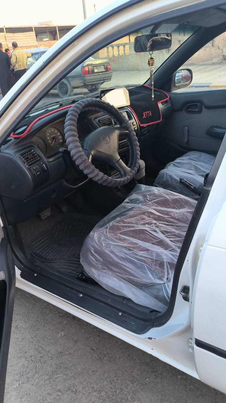 السلام عليكم مكلف بل نشر كورله ٩٥محور تحوير الخارج السياره بدون ضرر بيها بردات شويه السياره صدر تخم تاير كله جديد كير محرك السياره مال جناي رقم صلاح الدين سنويه لل٢٩ العنوان بيجي السعر ٦٠او بيها مجال للشراي
غير متواجد عل فيس 

رقم الهاتف ***********
