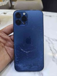 آيفون 12 برو ماكس • ٢٥٦ • ظهر مكسور