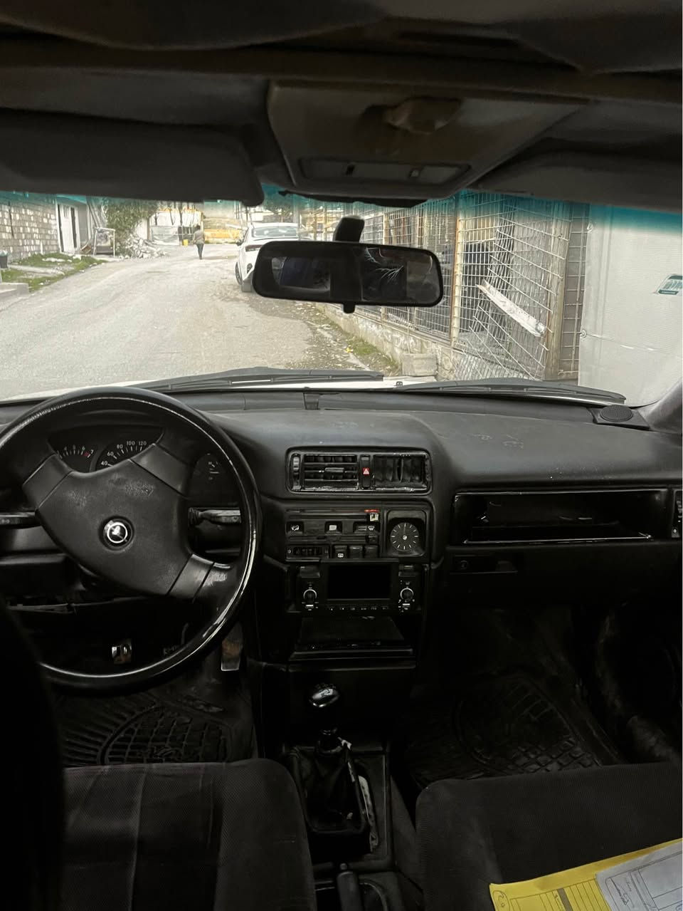 سلاو هاوريان ئه و فيترايه بو فرؤشتن موديل91                 ره قه م سه نه وي تا 2030نويه به ناوي خومانه گير مه كينه به شه رت سه ياره كه پنته يه ليدان جامرخي پيشته وه هه ي تي نرخي 37 مه جاله كي برايانه بو زانيازي زياتر نامه بنيره يان په يوه ندي بكه به و ژماره يه *********** أربيل, العراق
