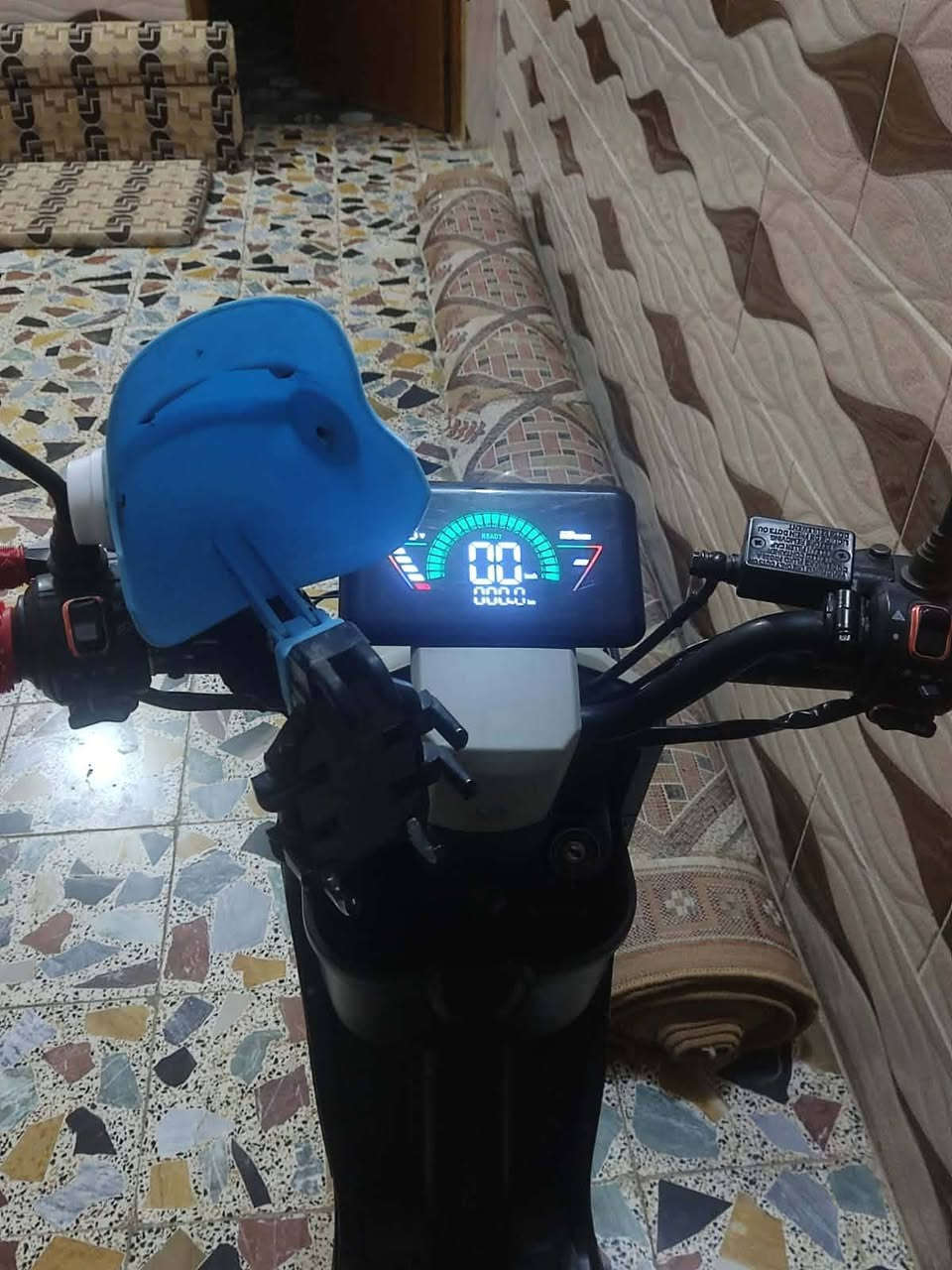 دراجه شحن للبيع السعر 400 / المجر الكبير ناحيه العدل
لتواصل فقط على هذا الرقم 

***********
