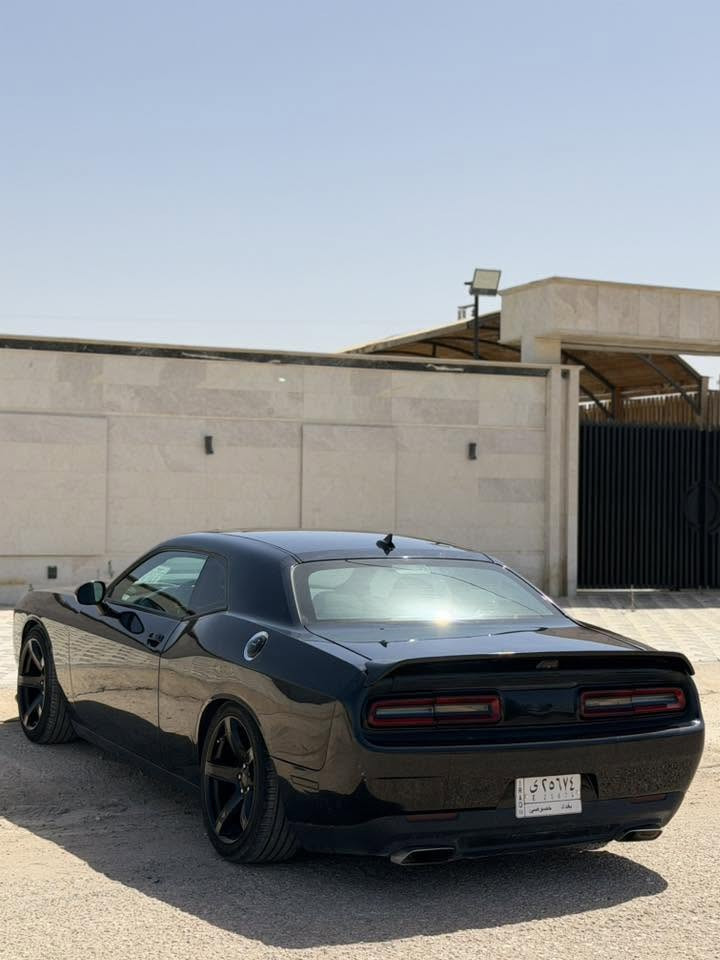 جالنجر موديل 2015 

‏ rt 5.7.              V8.             Super track pak
سياره فول مواصفات سوبر تراك باك :

1- فتحة سلايد 
2- تشغيل عن بعد
3- كشن كهرباء تدفئه 
4- ستيرن تدفئه 
5-  السياره ماشيه —— الف ميل تقريبا
6-ويل نجمة خسفه قويه 
7- مري هيتر  
8-سستم صوت الباين
9- بلكات ريسنك  
10- دعاميه محدثه هلكات
11- فيول بم حدثته يم احمد موبار
12- كامرة دوارة + حساسات ورادار جانبي ( نقطه عمياء )
13-سبويلر ريد اي

حادث جاملغ وبنيد بامريكا بدون شاصي حتى الراديتر بلادي مالتها — ايرباك طاك
بالعراق بيها جاملغ خلفي جهة السايق  

رقم بغداد
السعر 155 

‪***********‬
