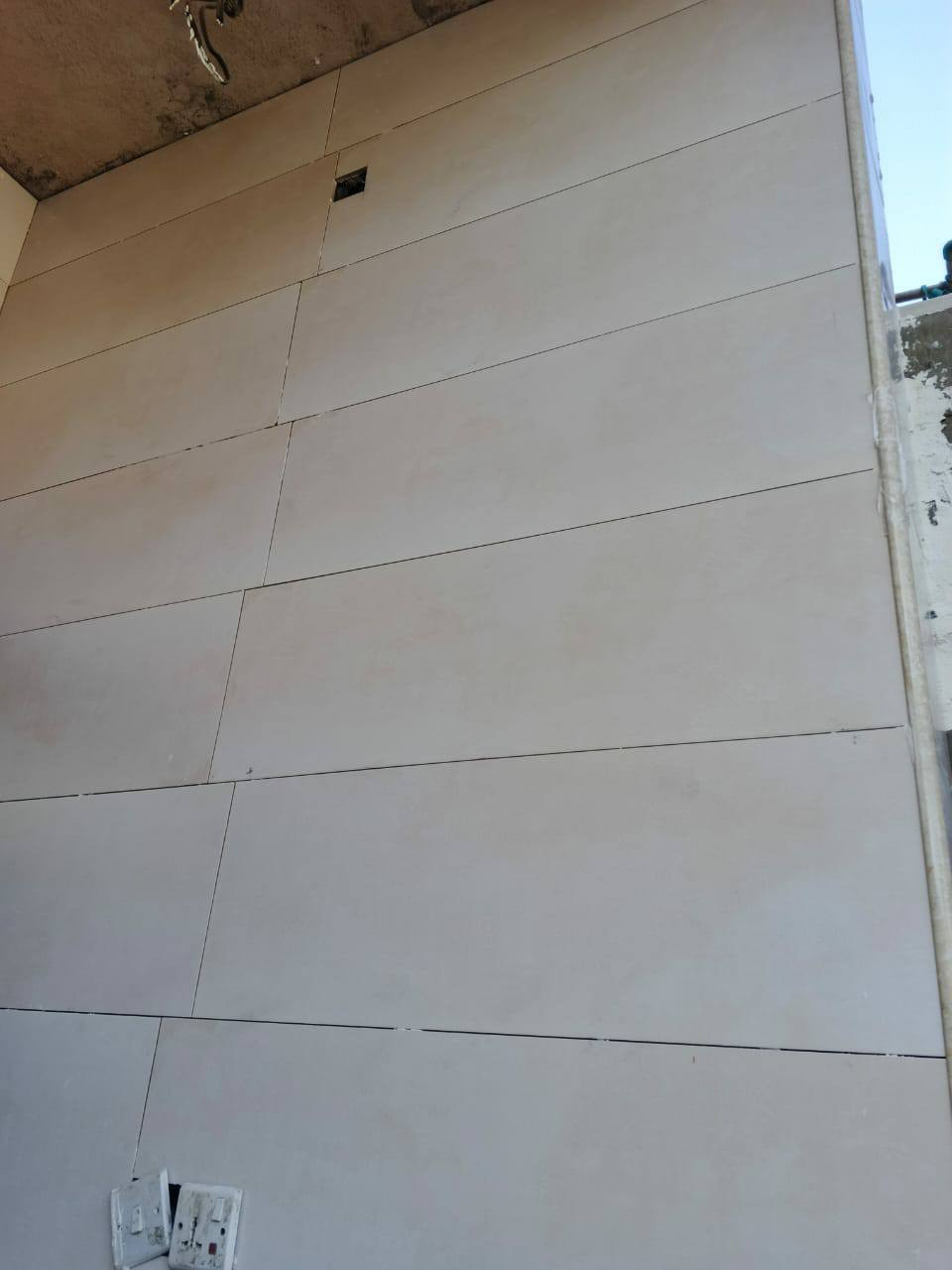 كادر متفرغ
سيراميك بورسلين  مرمر كاشي 
شغل درجه وله شرط ستلام مهندس 
فقط داخل النجف 
رقم بي وتساب ***********
