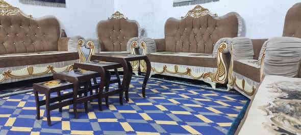 تخم ملكي 10 مقاعد نضيف حيل مابي اي ضرر اخو جديد سعره 400 وبي مجال مكاني كربلاء حي العامل يوجد توصيل بكروه *********** يوجد واتساب
