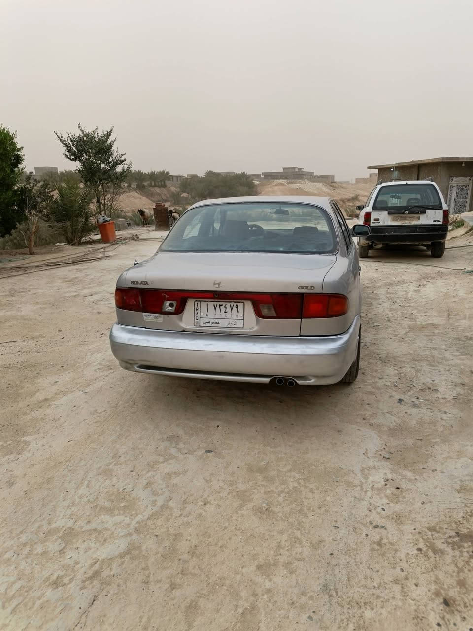 سلام عليكم سوناتا 2لبيع أو مراوس حسب تفاق سياره حيل حلوه مال جناي محرك مفتوح سعر 38وبيها مجال حك جيب ***********
