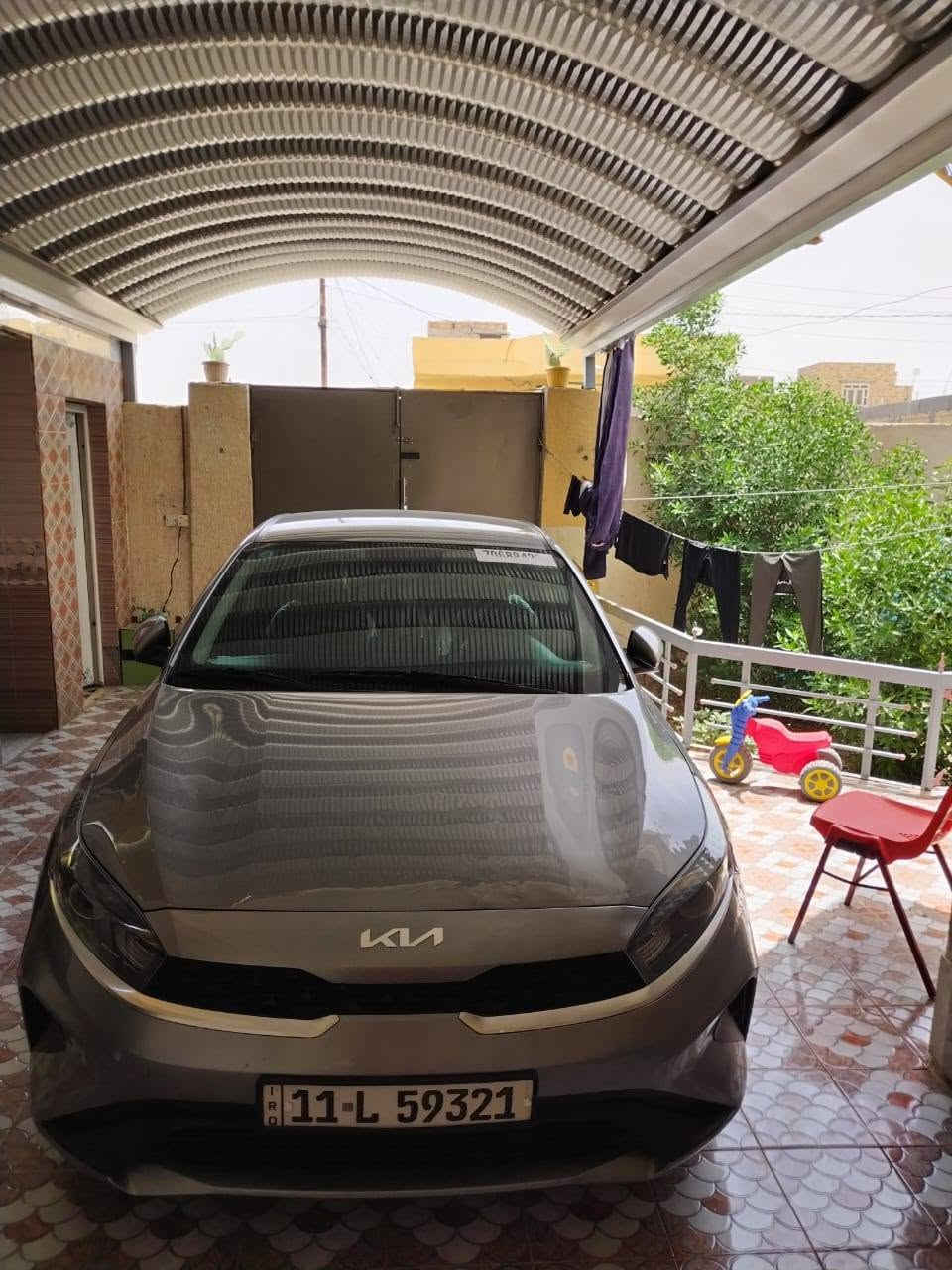 ***********
كيا فورتي 23 وارد امريكي محرك 2000 دوش كلين مامبدل اي شي بيها ولاقطرة صبغ كفاله عامه ارباكات كلها سليمه ماشيه 65 الف كيلو ضربته بسيطه وراجعه بارد الرقم معوقين بغداد وكاله عامه السعر155 وبيها مجال
