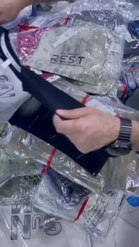 تخفيضات • مخازن الشورجة • ملابس