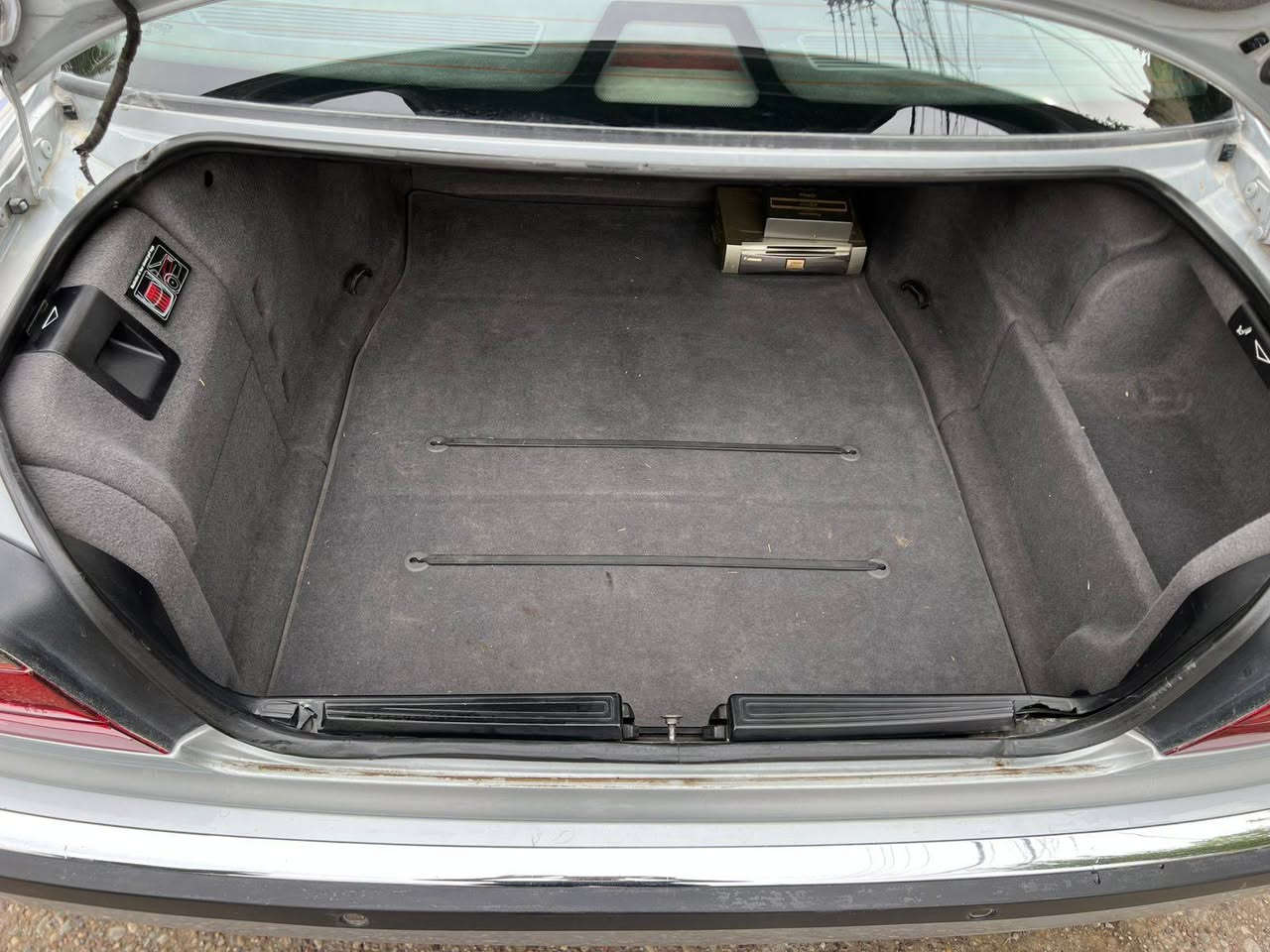 للبيع موديل ٩٥ للتفاصيل اكثر ***********. سعر ١٣٥
