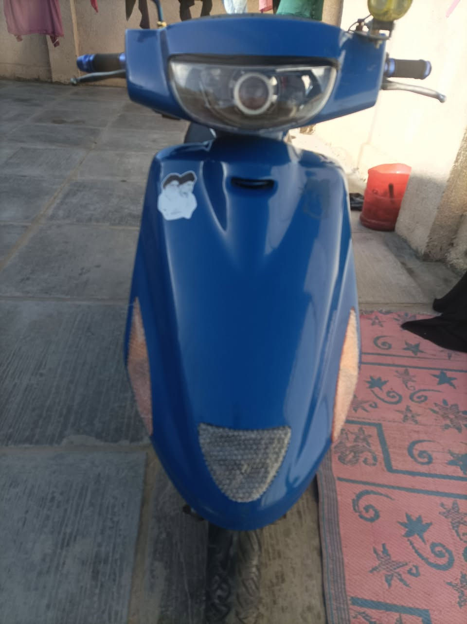 دراجه فرشه البيع مامفتوح مكانه دوانيه  رقمي  ***********
