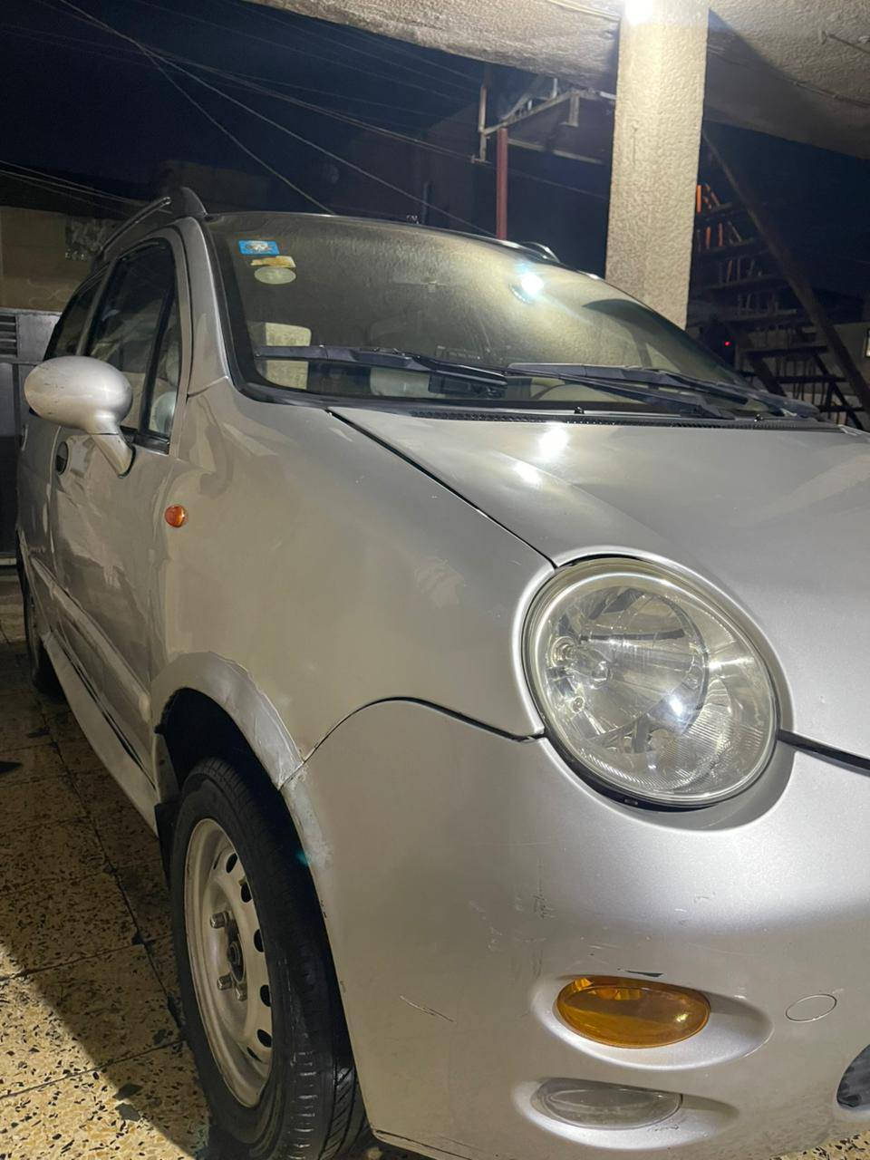 السلام عليكم كيو كيو ابلاديه موديل 2012 رقم بغداد انكليزي سياره نضيفه جدا جدا مكفوله  كفاله عامه مابيها اي نقص كير مكينه صدر تخم تاير شاشه كامره دواره كله جديد تبريد تدفئه كله شغال السعر 38وبيها مجال رقم الهاتف *********** مكان السياره بغداد البياع
