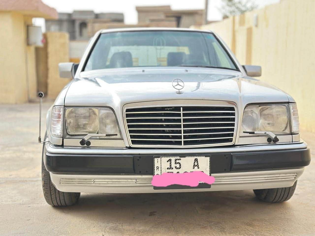 سلام عليكم
مارسيدس بيبي شبح موديل 93 فول مواصفات 
تبريد تدفئه
سلايت روف طكتين
 برده خلفية
 صدر جديد
تخم تاير 
لايت زنون
 مكينه خراطيم 320 
قواعد دبلات بلادي
 رقم انبار دولي مشروع وطني سنويه لل2030

المكان صلاح الدين الحجاج
***********
