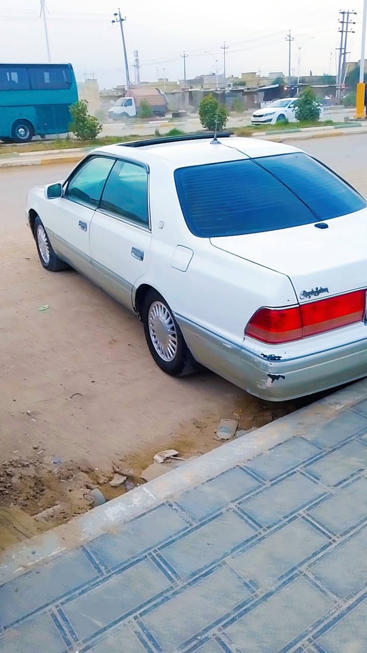 السلام عليكم راس الثور للبيع رقم انجليزي بصره بسمي مقفوله العيب الشرعي محرك وكيرحداده تبريد تخم تاير رقم الهاتف ***********سعر95وبيه مجال
