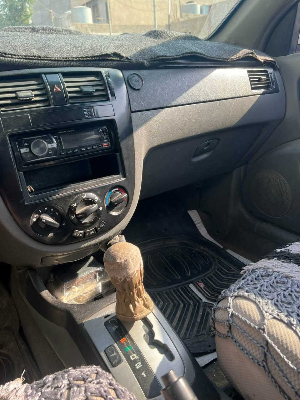 موديل 2008
سنوي جديد لحد 2029
گیر اوتوماتيك
بطاقة بنزين موجود
جام كاربائي
تبريد شغال
بي كم قطعة صبغ وسونار موجود بل منشور 
سعره 62 بی مجال كلش بسيط
مکان سیاره كركوك شورجة


**إذا كنت صاحب هذا الإعلان وتريد حذفه لأي سبب، رجاءا أرسل رسالة إلى الدعم الفني**
