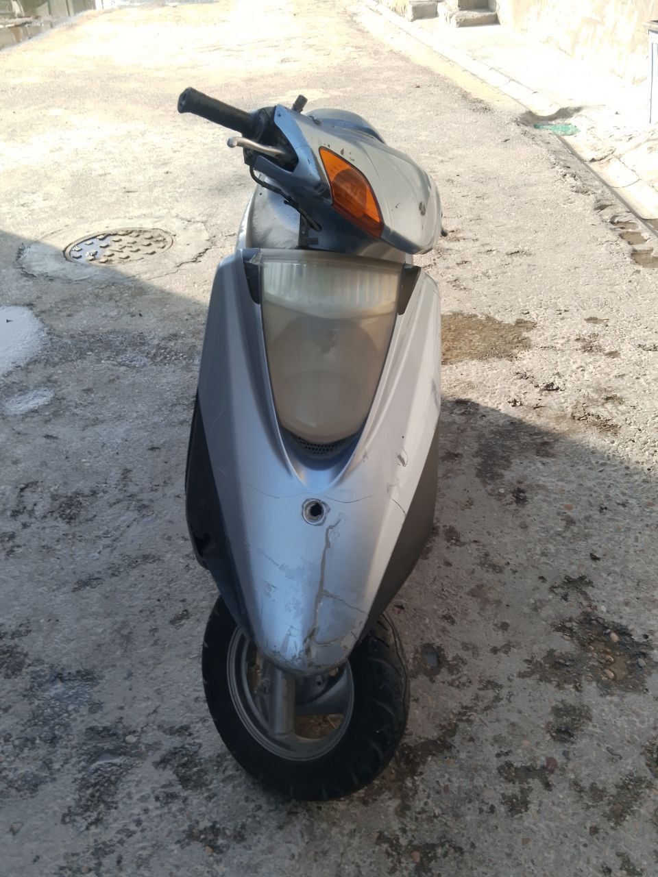 السلام عليكم دراجه للبيع بريز كوم حديد السعر 225 وبيه مجال المكان بغداد الكريعات رقم الواصل ‏‪0770 599 7510‬‏
