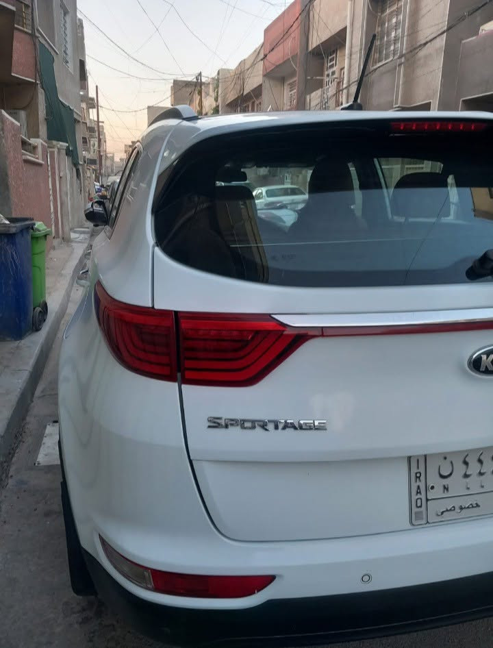 سبورتج خليجي موديل ١٧ محرك ٢٠٠٠ دوش بصمه زراكات بانوراما فول ماعدا الجنطة بغداد السونر بالمنشورسعرها ١٦٨  الشراي يتصل على *********** ويدلل والميعجبه السعر يطفر
