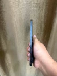 13 برو ماكس كله شغال عل فحص مابيهن ايشي مكفولات نضافته ميهً وتر بروف ت...