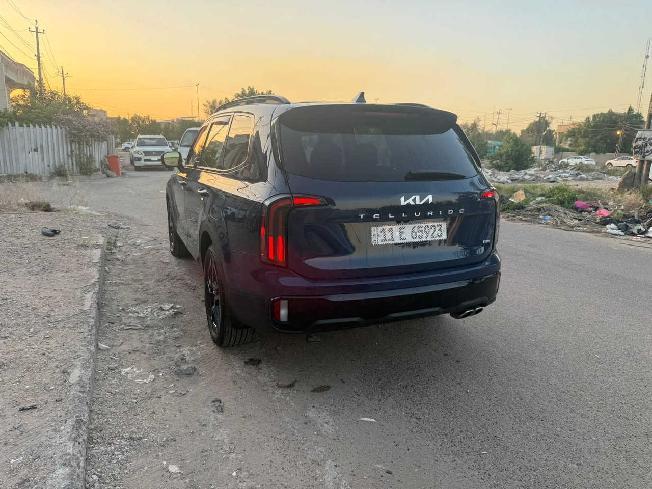 ياالله
السلام عليكم كيا تيلورايد 2024 Sx Xline وارد امريكي
ملاحظة مرقم بغداد شهداء اسويلك وكاله 
Kia Telluride SX XLINE 2024 3.8L

المسافه المقطوعه : 25 الف ميل  
          حجم المكينه : 3800    V6
           حالة الايرباك :دركه + برده 
                      الضرر : صبغ ربع دعاميه 
   
#الموصفات 
1. شاشه 
2. كامرا
3.لايتات لد
4. بصمه 
5. كشنات جلد مشمشي
6. هندبريك بصمه 
7. رادار تحديد مسار
8. رادارات 360
9.فور ويل 
10. اوتو ستوب
11. حساسات خلفي امامي
12.اوتو هولد 
13. اشاير بالمري 
14.بكلايت لد
15. نظام ايكو + نظام تزحلق
16. فتحتين
17. هيترات بالكشنات حار بارد
18.كامرات 360
19.كامرا بالمرايا
20.بردات خلفيه
21.سبعه راكب
22.كشن السايق ميمري
23.كشنات خلفيه كهرباء
24.داتا شو
25.سقف كنتارا
26.ويل كب بلاك
27.كشافات 
فول مواصفات 1/1 جاهزه مرقم بغداد 

#السعر :الطلب في التعليقات سيأتي إليك مباشرة 🚙
تفاصيل اكثر هذا رقمي *********** تحياتي 
مكان السياره  بغداد
