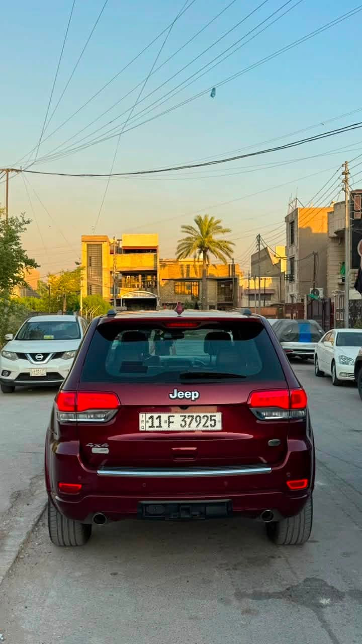 سلام عليكم جيب اوفرلاند 2019 سياره جديده صدر امامي خلفي جديد تخم تاير جديد السياره فول مواصفات حادث جامله امامي ايمن وبنيد كير ومحرك جديد سعر 235 ورقه وبيها مجال المكان البلديات الرقم ‪‪***********
السونار موجود بالصور كلشي واضح
