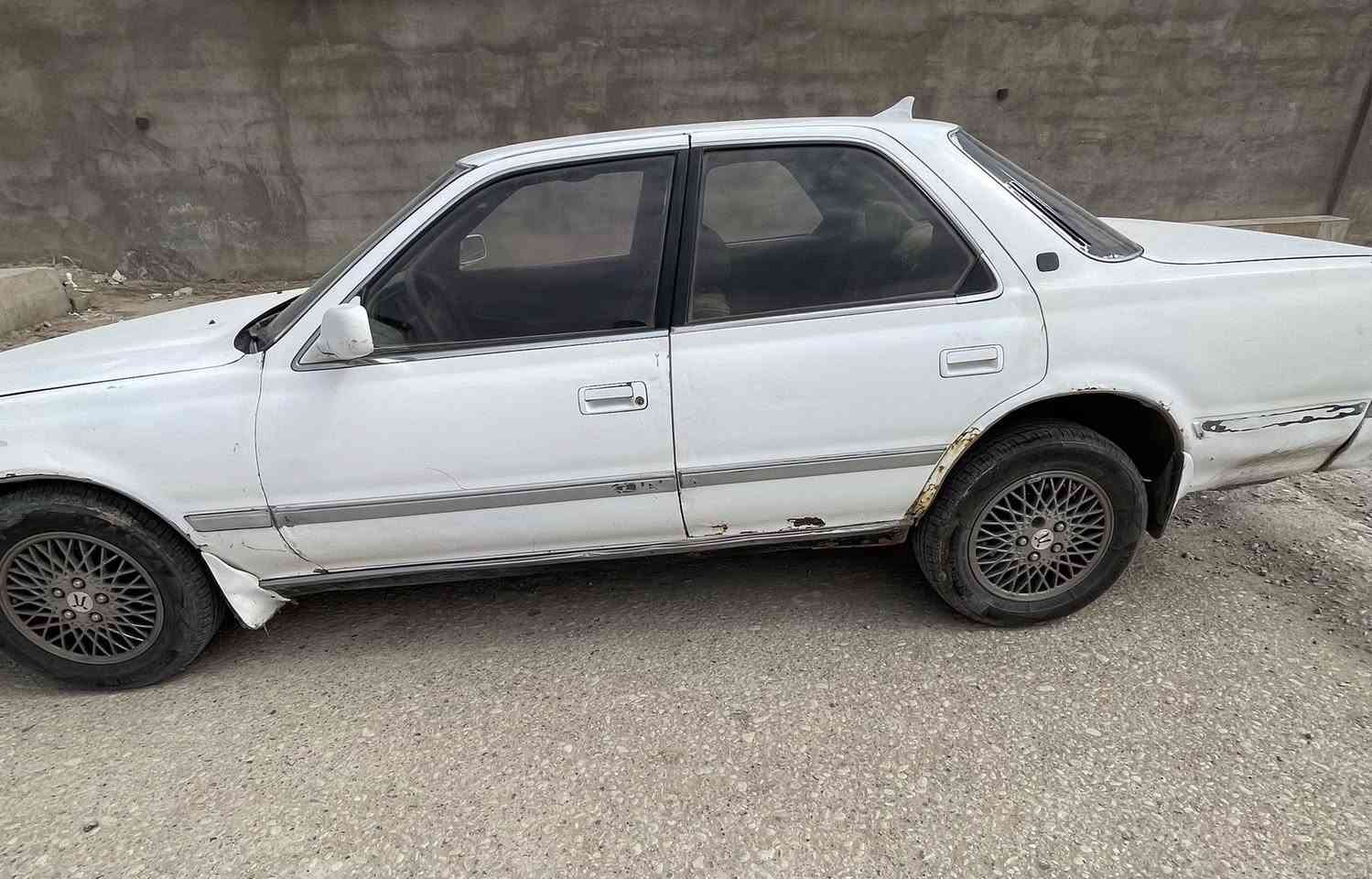 السلام عليكم كرسته كصيف تكم  كفاله كص ونقل  وضربه القويه  بدون صبغ  سياره بلاديه فقط جاملغ الخلفي مصبوغ  محرك ونجي سياره حلوه وجاهزه رقم كربلاء مشروع وطني  تنتهي  شهر الخامس 2026 ماخذه من شرعي تحويل شوكت ما تريد  السعر 35 وبيها مجال حك جيه العنوان البصره القرنه ***********
