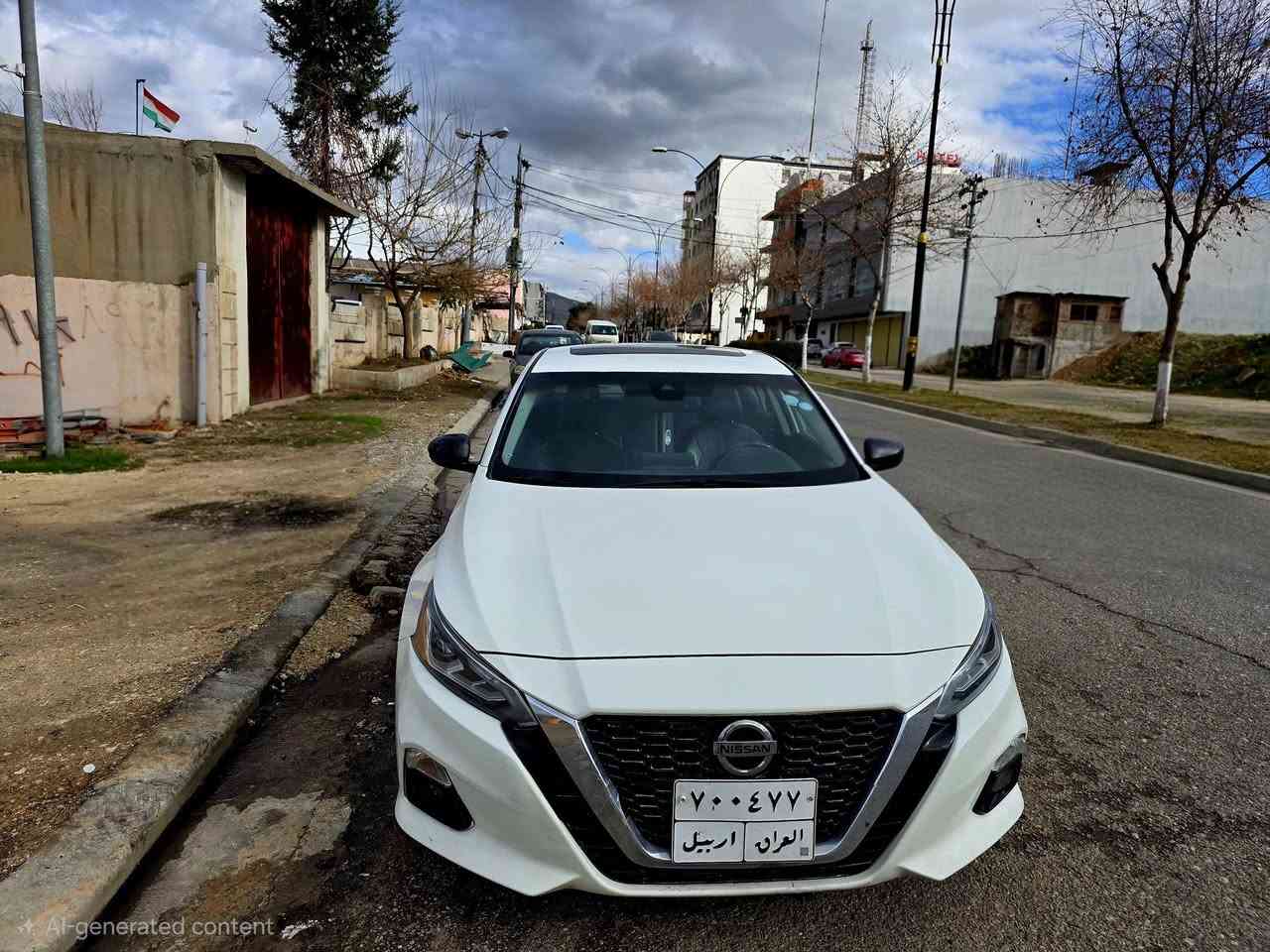 نيسان التيما ٢٠١٩ بلاتنيوم
Nissan Altima Platinum
السيارة نظيفة وفول مواصفات واعلى فئة وما بيها اي ضربة وبدون حادث فقط حالوب
المحرك والگير والايرباگات والداخليات كلها بشرط وتقرير السونار هم موجود
مكان السيارة: دهوك
سعرها 15000 دولار / دفتر ونص
🔹 فتحة سقف كهربائي
🔹 شاشة لمس مع دعم Apple CarPlay و Android Auto
🔹 نظام صوتي ممتاز ١٠ سماعات ماركة Bose
🔹 نظام تشغيل ذكي بدون مفتاح + تشغيل عن بُعد
🔹 تحكم بالمقود وزر للتحكم بالموسيقى والميزات
🔹 مقاعد كهربائية + تدفئة أمامية 
🛡️ أنظمة الأمان والسلامة
✔️ كاميرا 360 درجة (Around View Monitor)
✔️ نظام مانع التصادم الأمامي
✔️ نظام التنبيه عند الخروج من المسار
✔️ نظام مراقبة النقاط العمياء
✔️ حساسات أمامية وخلفية
✔️ 9 وسائد هوائية/ 9 ايرباگات
✔️ نظام ثبات وتوازن
✔️ نظام التحكم في الجر
✔️ نظام الفرامل ABS و EBD
✔️ مثبت سرعة ذكي
✔️ رادار المسافة وتحذير المشاة


**إذا كنت صاحب هذا الإعلان وتريد حذفه لأي سبب، رجاءا أرسل رسالة إلى الدعم الفني**
