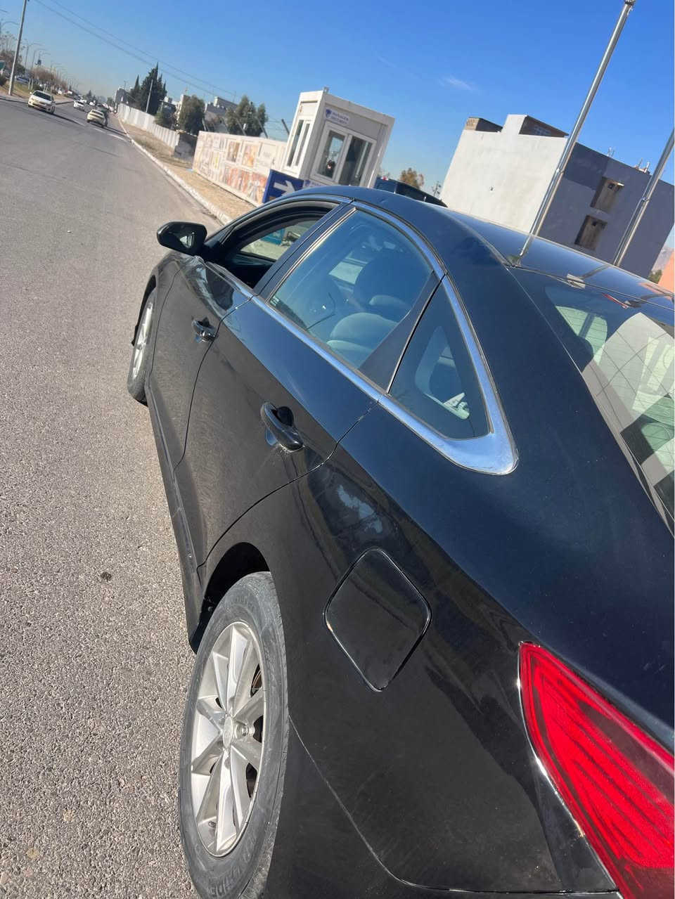 سوناتا 2018 بيها ثلاث قطعة خلفي صبغ بدون دواخل و إرباگ سليم گئر ومحرك مرغوب وبشرط  ماشيه ٧٠م ☎️*********** دهوك, العراق
