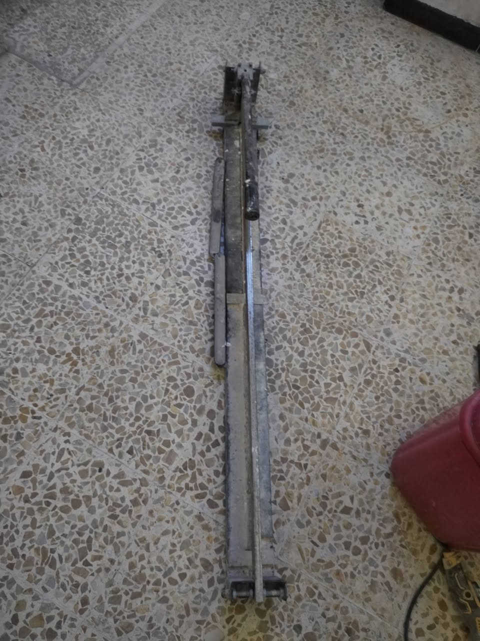 كوسره حجم كبير وحجم صغير وقاطعه 120 ومزرف تازاكه استعمال قليل سعر 140 شلع وشرط فول
*********** واتس اب
