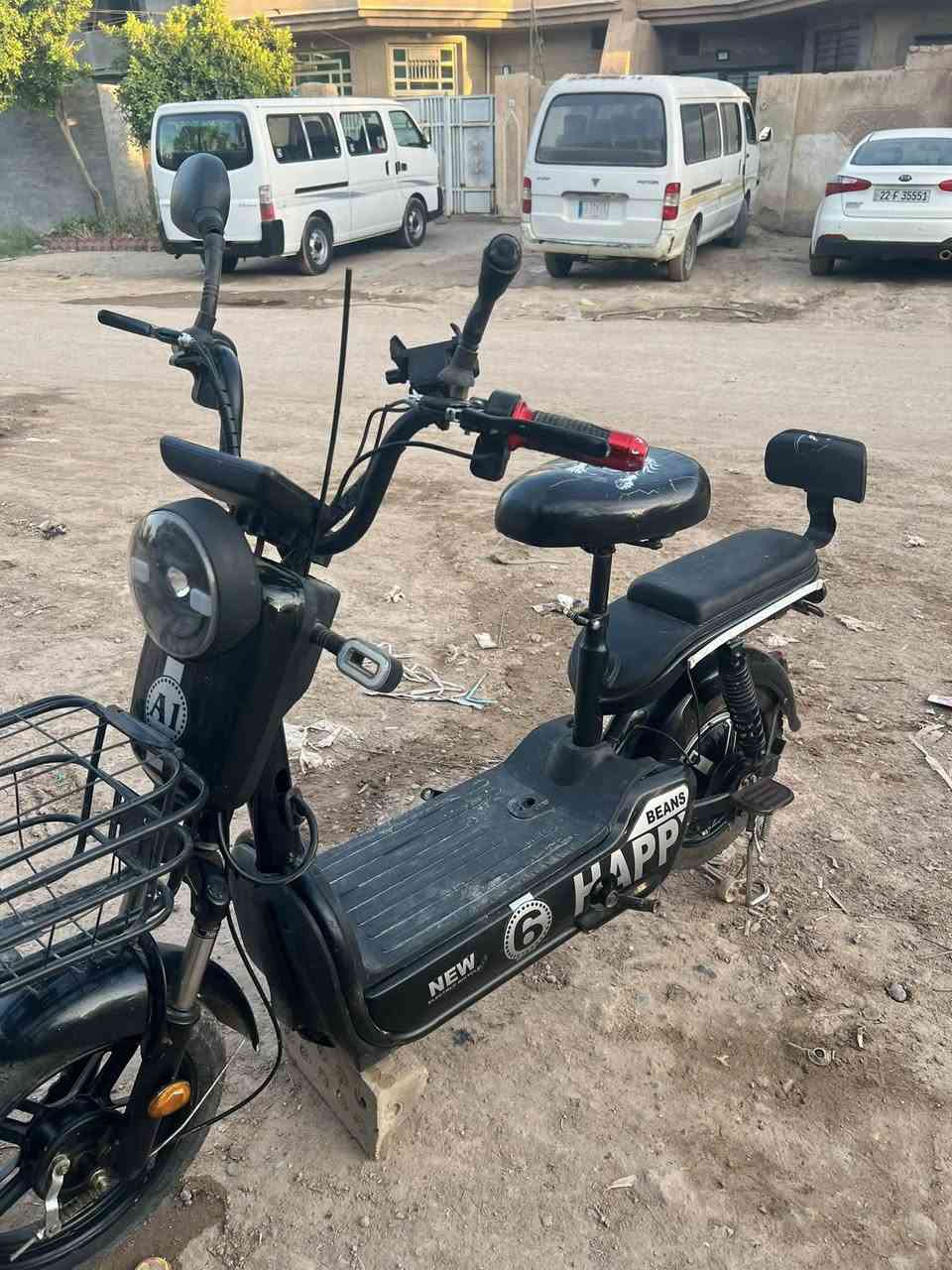 دراجه شحن اللبيع فقط حجم 14 

دراجه نضيفه كله شغال مابيه أي خلل 

بطارياته فول بعده جديده 

وين ماتريد افحص 

سعره 230 وبيه مجال 

مكاني بغداد ابو غريب 

اي ستفسار راسلني وتساب أوتصال


**إذا كنت صاحب هذا الإعلان وتريد حذفه لأي سبب، رجاءا أرسل رسالة إلى الدعم الفني**