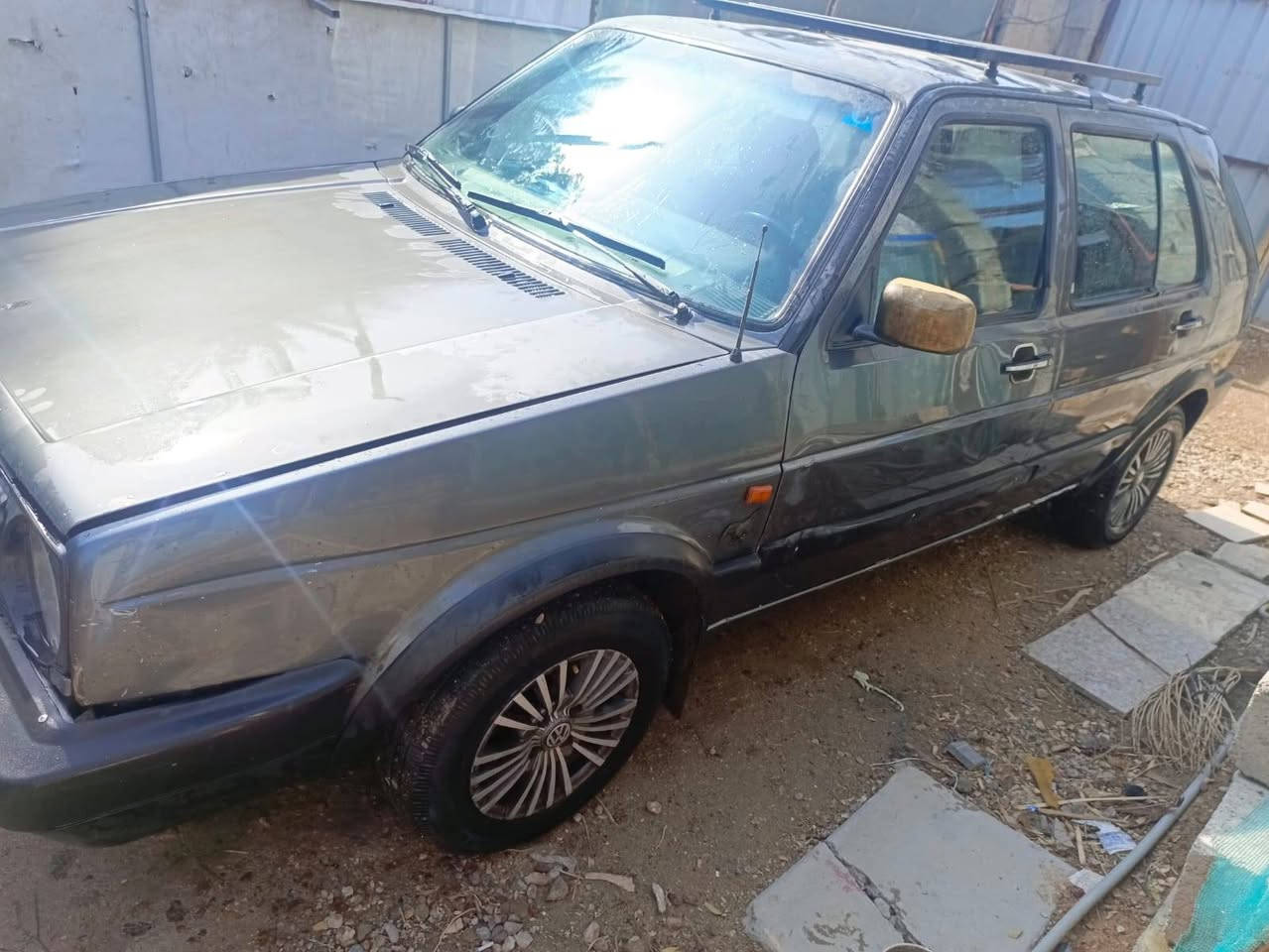 كولف موديل 90 لون رصاصي رمادي رقم انكليزي بغداد كير عادي باسمي السنويه لحد نهاية سنه 2027 الهزه مامنتهيه كهرباياتها كامله اي نقص مابيه شرط التحويل السعر 28 وبيها مجال العنوان الزعفرانيه الهاتف ***********
