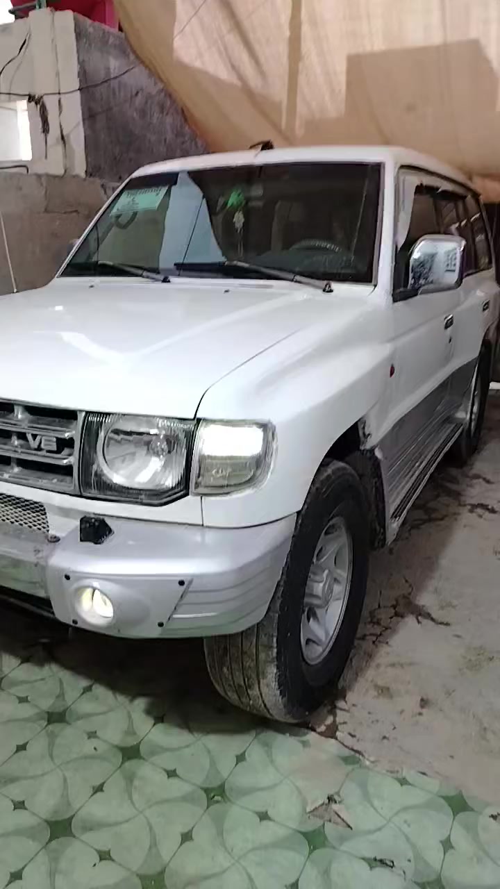 باجيرو موديل 1998 رقم بصرة مشروع وطني سنويه ل28 شرط التحويل مكفوله من الضربه والصبغ والمعجون والتبديل مكينه3000V6 اوتماتيك ابلادي مكفولات فور ويل شغال حداديه جديده تخم تاير كهربائيات كلها شغاله تبريد 3قطع شغال سنتر لوك 5ابواب تحكم مري جام كهربائي سياره مال جناي
للاتصال***********
السعر 68وبيها مجال قليل
 اخوان بلسوك كلشي موجود مايعجبك اعبر المنشور
العنوان بابل الحمزه الغربي ع
