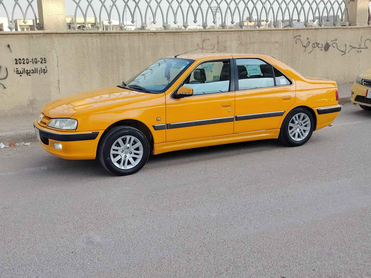 سلام عليكم بيجو بارص موديل 21 رقم واسط منظومه غاز جديده حداديه جديده تايرات جدد ب58 وبيها مجال ***********
