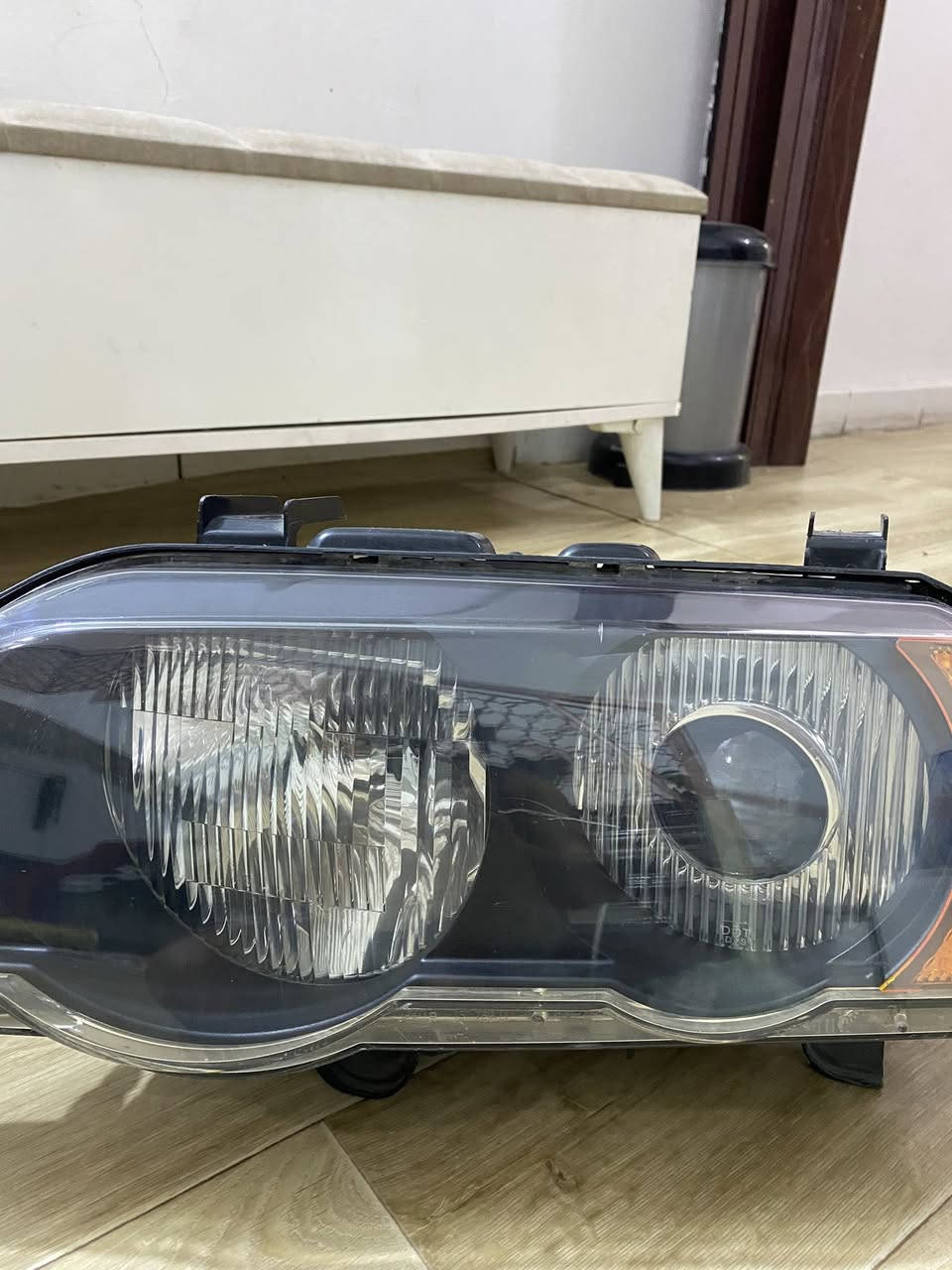 السلام عليكم
لايتات X5,E53زينون واصفر بلادي حاويه لوك


**إذا كنت صاحب هذا الإعلان وتريد حذفه لأي سبب، رجاءا أرسل رسالة إلى الدعم الفني**