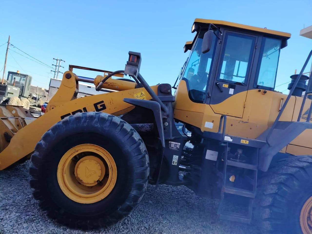 (بسم الله الرحمان الرحيم)
(يتوفر لدى شركة سيد كاظم الشريفي)
مع (شركة ناهي كريم كاظم) 
           (للتجاره العامة)
            #SDLG🇨🇳 
#كافة_انواع_الاليات_وبحجام_مختلفه
.                         
#كفاله: عامة√           (SDLG) 
   

#حجم: (LG956)           #سارعو_بالحجز✅

#موديل:(2014)

#أسعار_تنافسيه⏪
                          

#كيله_حجري_جب_قصير

للاستفسار 📞  أو الحجز 
(***********  اتصال أواتساب ☎️

(***********)اتصال اواتساب☎️

#عنوان _الشركة
#بابل _الشوملي _طريق_النعمانية🌍
