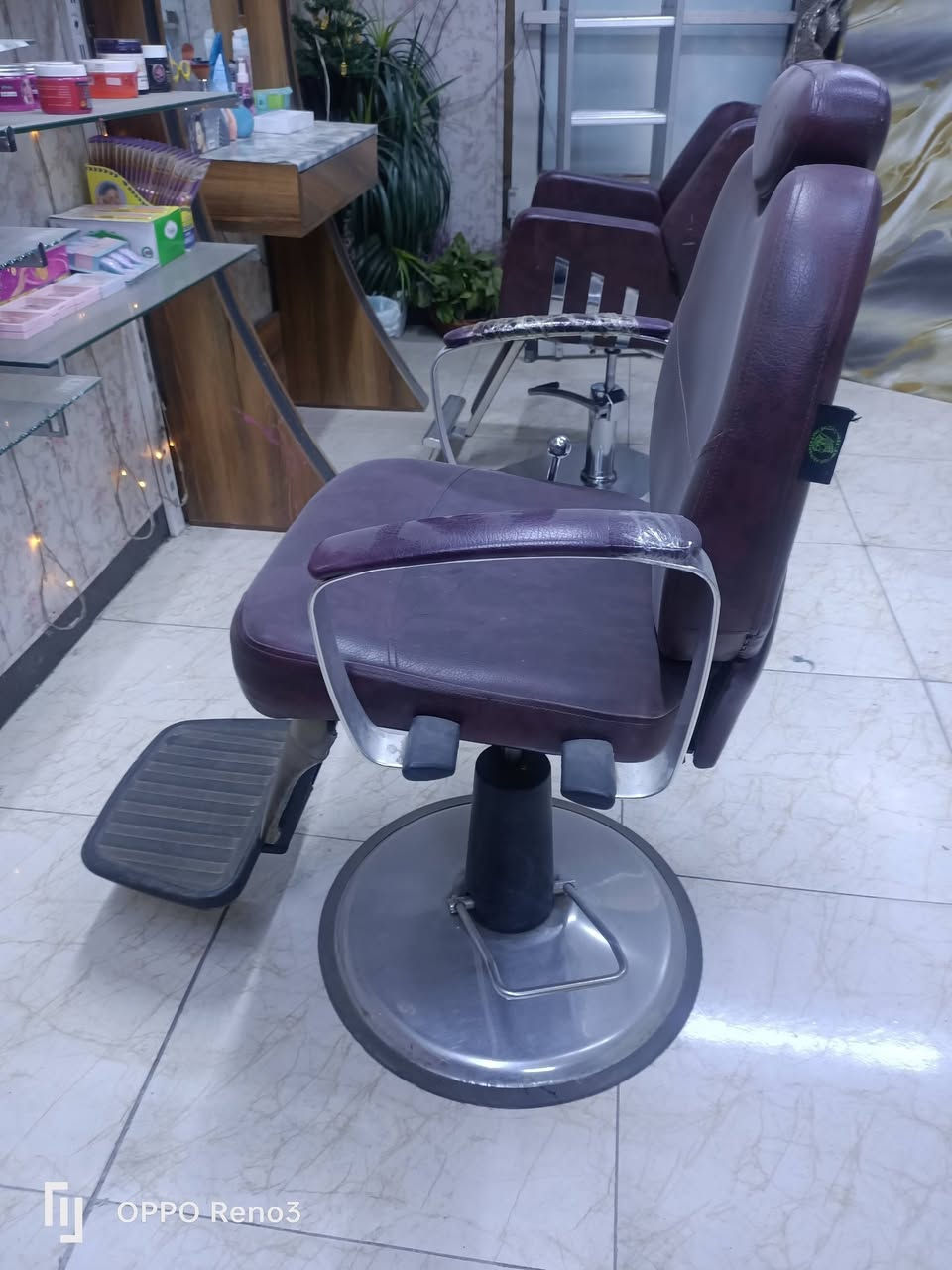 غراض صالون للبيع
بغداد ابو دشير 
خلف المركز الشرطه 
*********** هذا الرقم بي واتساب
