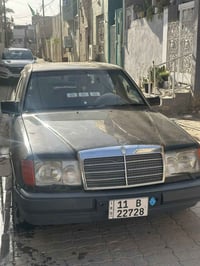 مرسيدس • ١٩٨٩ • رقم إنكليزي