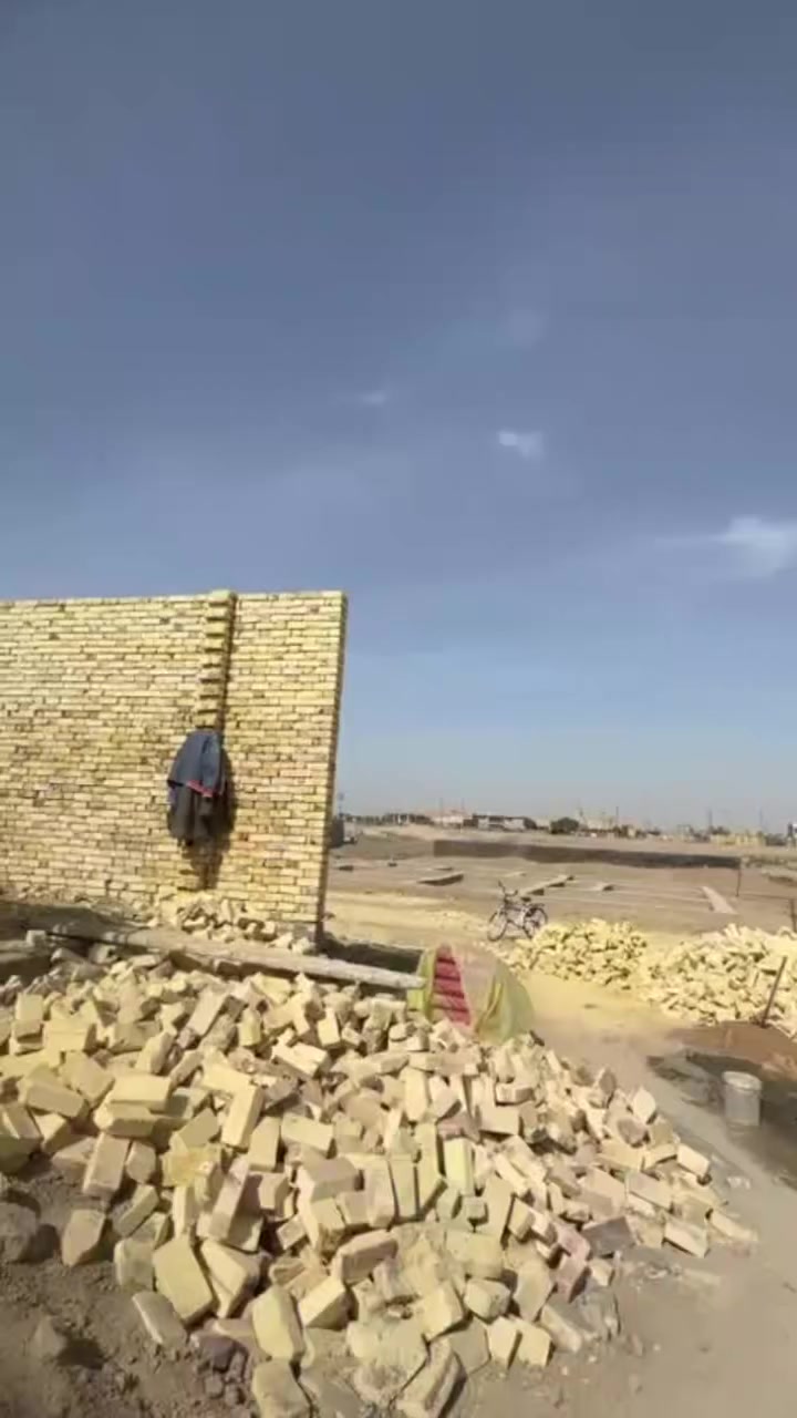 السلام عليكم جزء من اعمالنا ينال اعجابكم باشراف مهندس واسعار مناسبة اقصاد او اسكان  بناء  ***********
