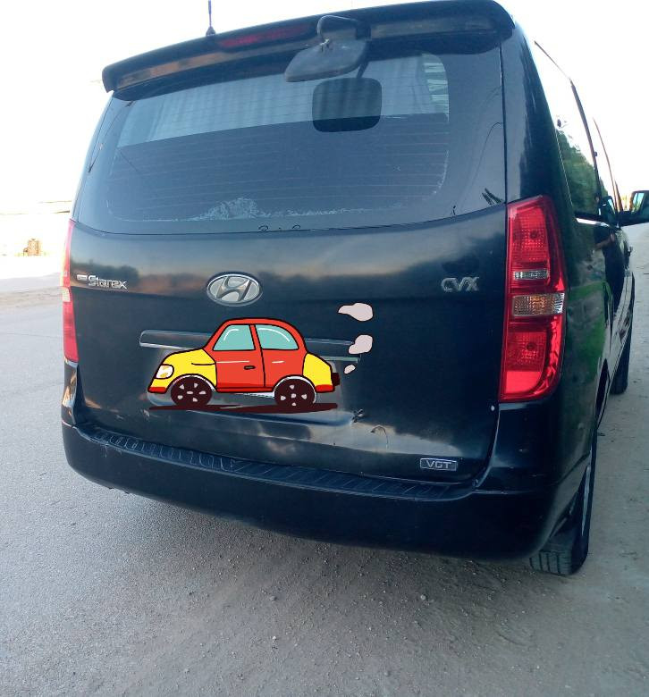 ستاركس للبيع موديل2008 مسكر اصل سبلاين
‏كير عادي تبريد ثلج منظومه جديده
‏تخم تاير حداديه جديده دوشه جديده سفريات 
‏رقم واسط انكليزي بسمي مداور ثاني
‏مصفىره هيه وغرامات
‏سنوية لل 2030
‏سياره جاهزه 
‏السعر 115 وبيها مجال بسيط مكان السياره الناصريه 
‏الشطره  ***********
‏
‏
