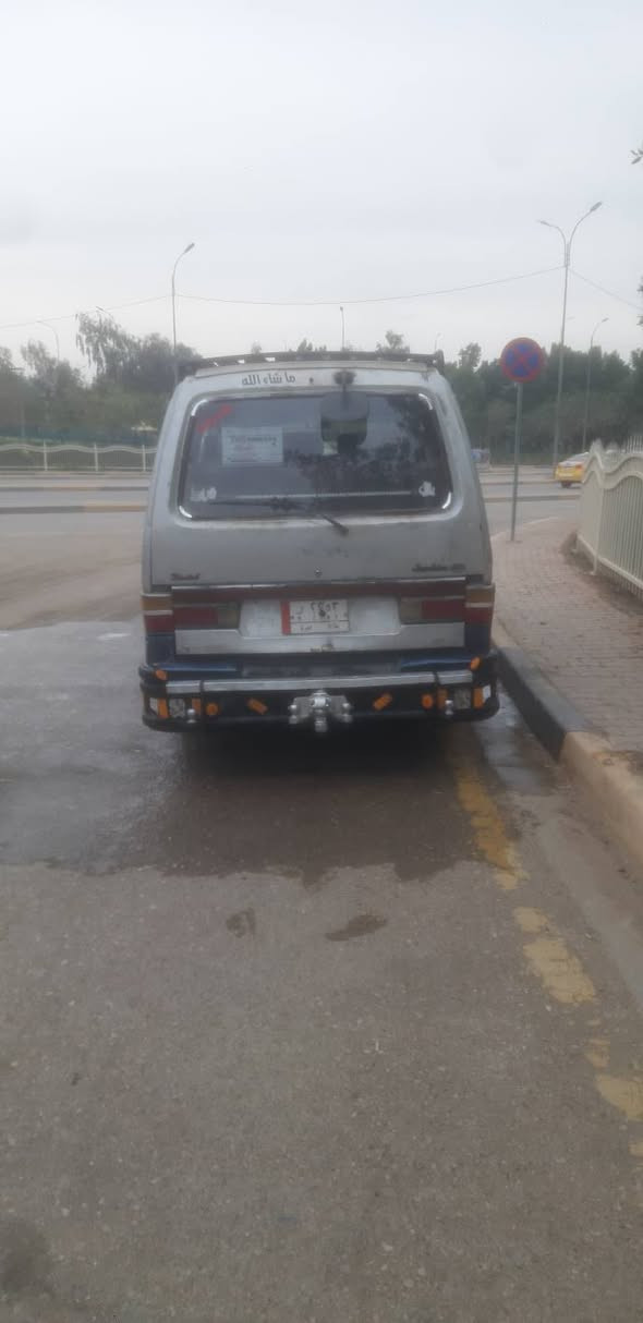 كيا بستا موديل ٩٤سنوية  2029السيارة كاملة خير من الله بس المكينة تنقص ٤٥وبيها مجال رقم الهاتف ***********نسوي وكالة عامةبيهة
