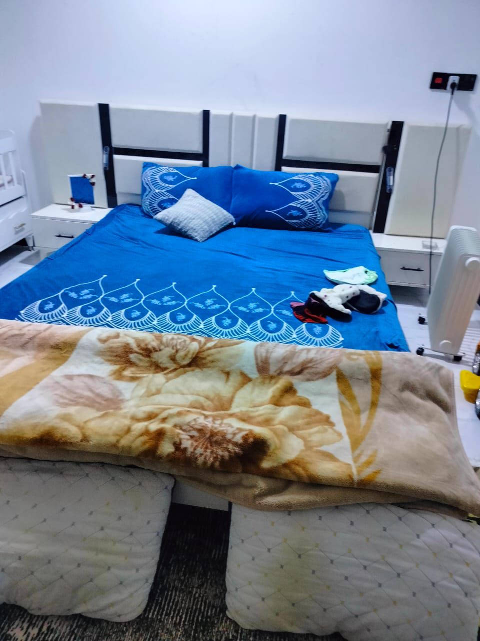 غرفه للبيع***********
