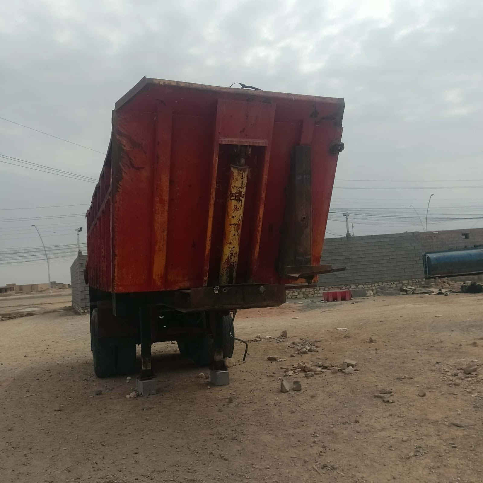 عربانه قلاب 24 متر مجموعه ابو اليطق جاهزه مكانها رمادي ***********
