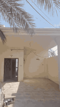 سلام عليكم بيت اللبيع ال مساحه ٢٠٠نوع العقار 35 جسر ديالى القديم ال عريفيه شارع ابو مروان ال   ستفسار عله هاذه ال رقم ***********
