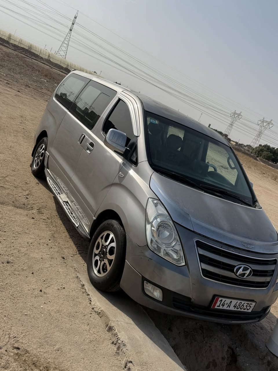 سلام عليكم ستاركس 2012 اصل مصفره هيئه وضريبه ثاني يوم اداورلك سياره حلوه وجديده بيه ضربه تكمه مكان بصرة زبير سعر 165 اتصال ***********
