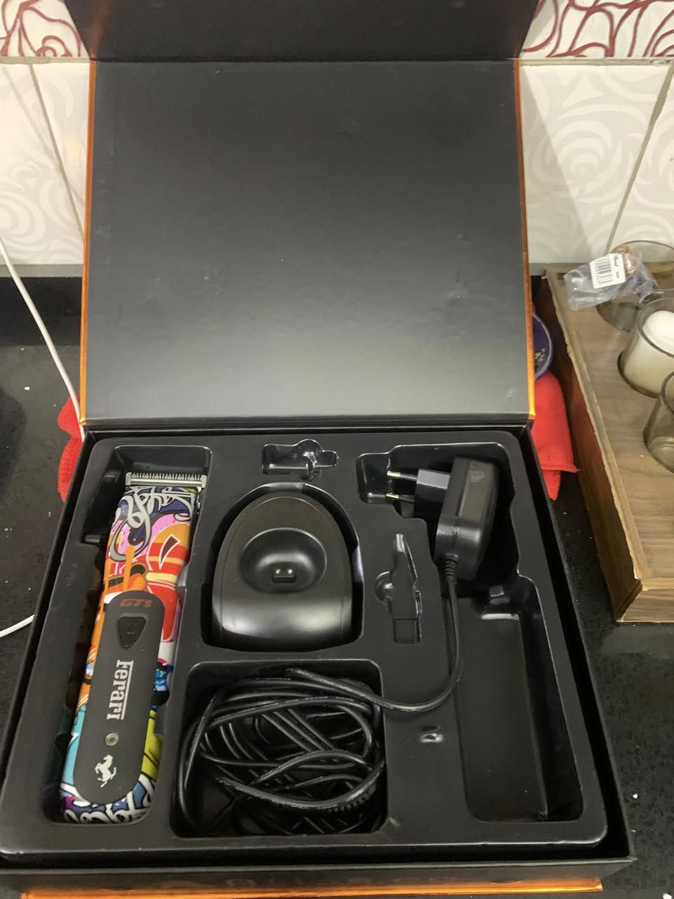 مكينة حلاقة ماركة اطلس
مكص بيبي ليز ماركة الأصلية

السعر ٨٥ الف بكج كامل وتس اب ***********
