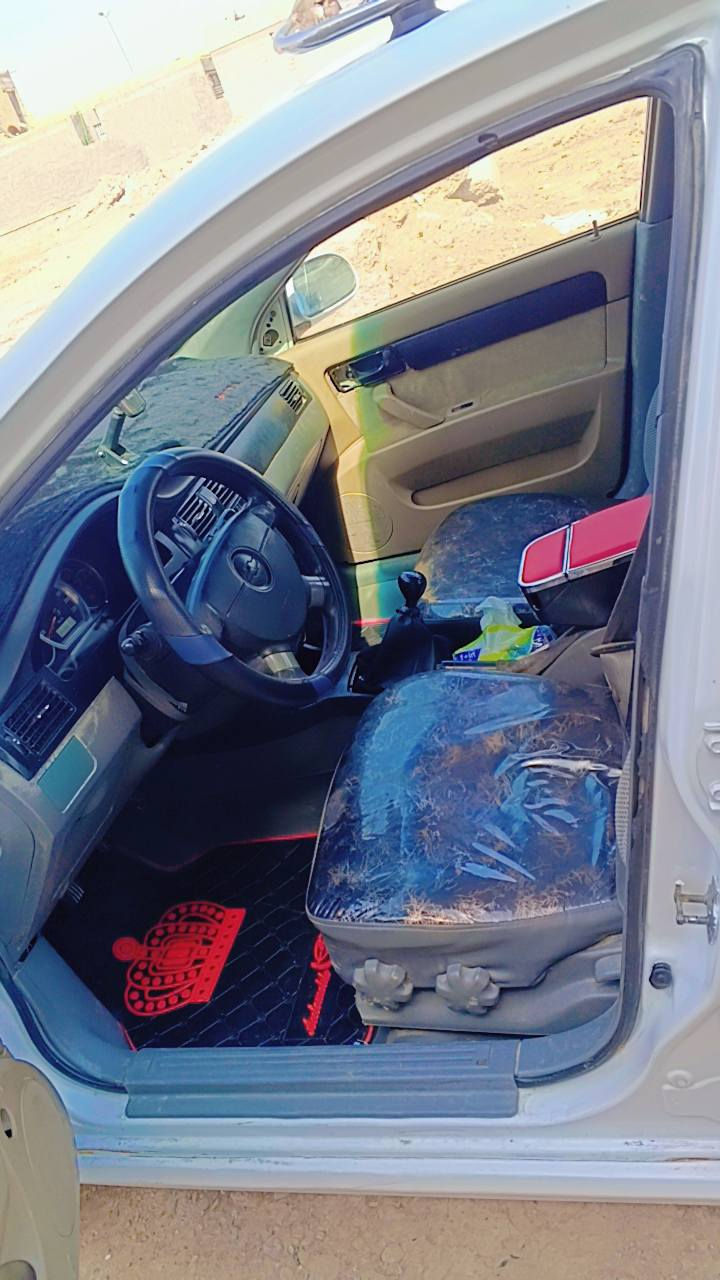 السلام عليكم للبيع اوبترة موديل 2004 محدث موديل 2014 كلشي جديد رقم بغداد باسمي سيارة سابقن جانت تكسي و اتحولت خصوصي مصبوغة عام اريدها 55 أو مجال قليل مكاني بغداد الحسينية مال راشدية رقم موبايل ***********
