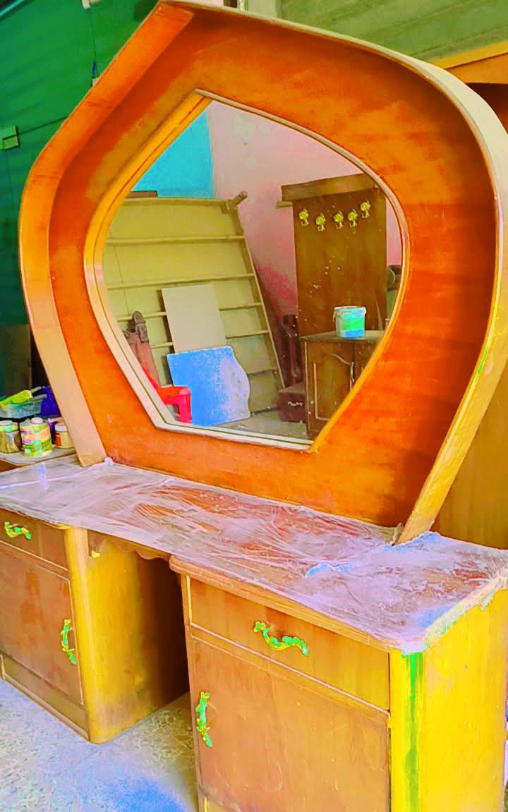 غرفة ام 6 ملحق داخل وخارج صاج شغل ثكيل ضهر كنتور جرجوبة براغي بلوك صاج جديدة جدا وسعر مناسب بغداد الشعب ***********
