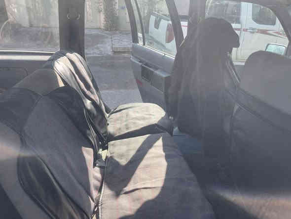 سلام عليكم
فورد اكسبلور للبيع موديل1994 رقم سليمانيه سنويه نافذة 
محرك كير خير من الله تايرات 70بلميه صدرها 80بلميه سيارة حلو وبيهة شلعه تخبل محركه بلاد 6 سلندر صاحبها الشرعي وصاحب الوكاله موجود تريد تحويل تريد وكاله
سعرها 48 وبيهة مجال للشراي ورقمي هذا *********** مكاني كلار/سليمانيه موجود ع الفيس ورجاءً الي مو شراي ليكسر بيها
