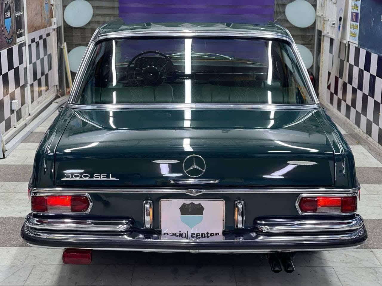 مارسدس انتيكا موديل 1969 كير اوتماتيك تبريد جاهز كير ومكينه كفاله بيها مكانات صبغ رقم بغداد انكليزي هزه وفحص جديد مكانها بغداد سعر (20000$ دفترين)        ***********
