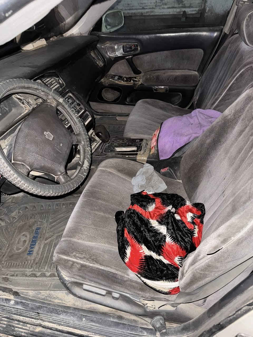 سلام عليكم ماجسته موديل 92 سياره جاهزه ونضيفه عده الدشبول تعبان بيه كير اوتماتيك حداديه كامله مكينه 2.5 لا نضوخ ولا تبخير ولا صرف شرط الفحص كهربائيات شغاله كله السعر 25 ورقه وبيه مجال 
مكاني ناصريه شارع صلاة الجمعه
***********
