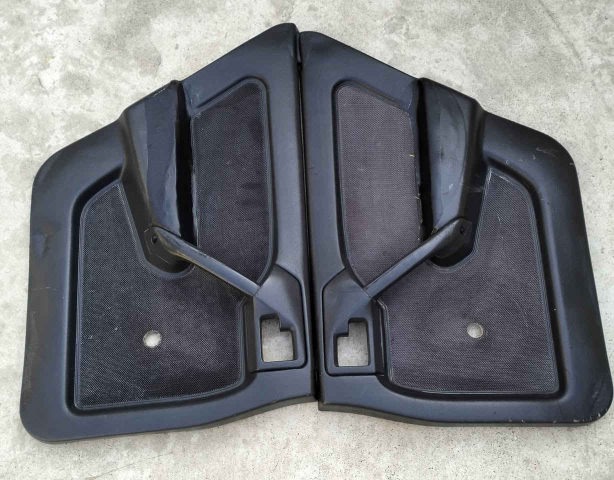 بطاين فكتره للبيع طخمين اسواد مكاني موصل الايسر استفسار ***********
