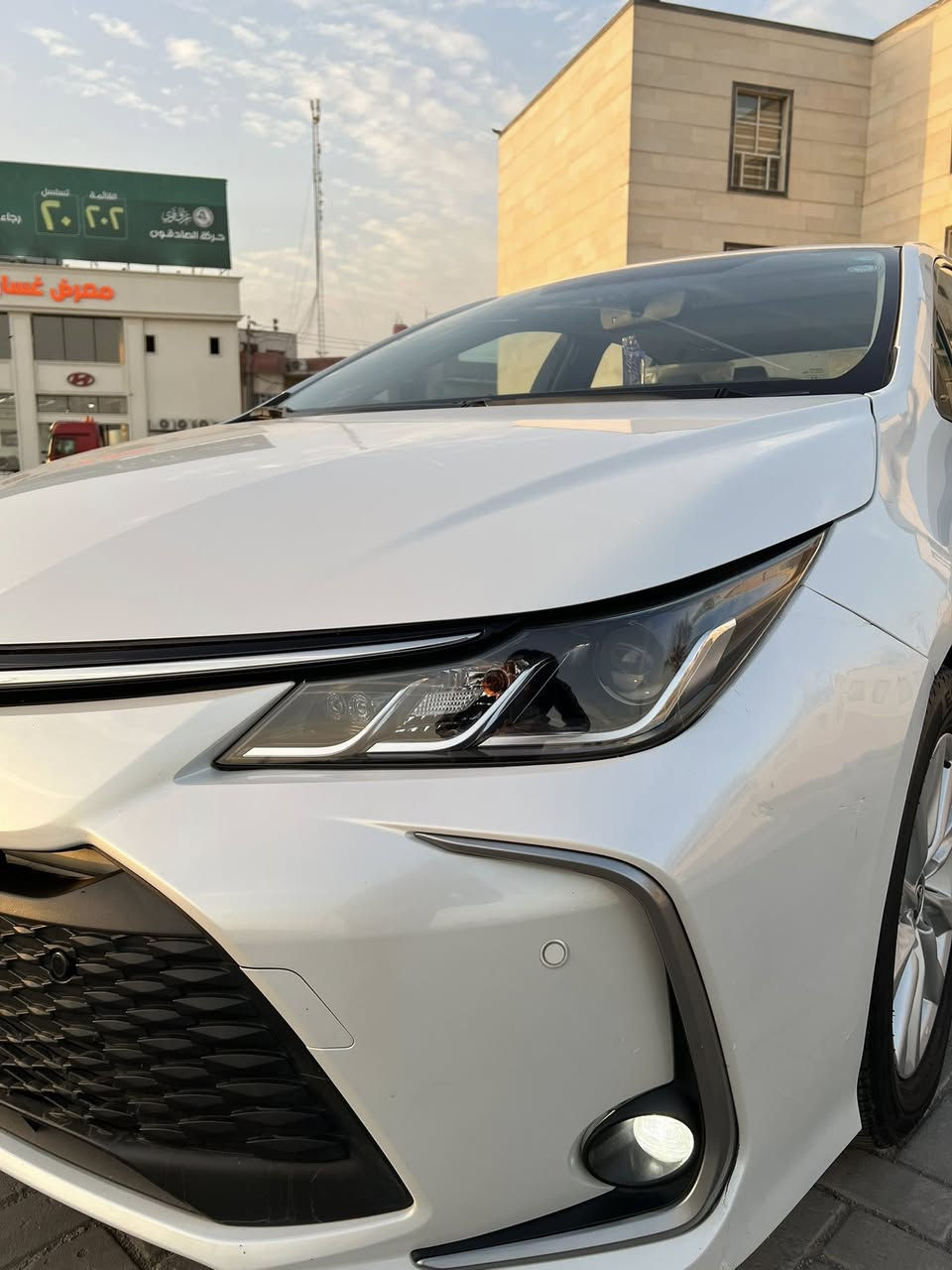 اسلام عليكم كورلا للبيع مديل 2023 السياره ساز اصل كفاله عامه السياره ماشيه 38 السياره حلوه ونضيفه مال جناي ما متعوبه جديده بمعنه الكلمه بعدهي بجده الشركه رقم اربيل تريد تحويل او وكاله بل يعجب المشتري العنوان البصره  الاستفسار ***********
