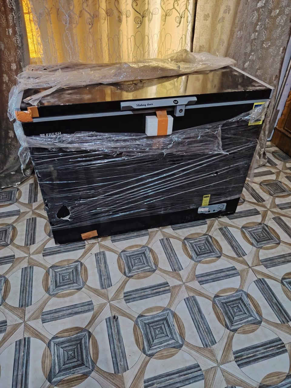 مجمدة جديدة مامشتغله بعدهه بجيسهه مكاني الديوانيه الاسكان ‏‪***********‬‏
